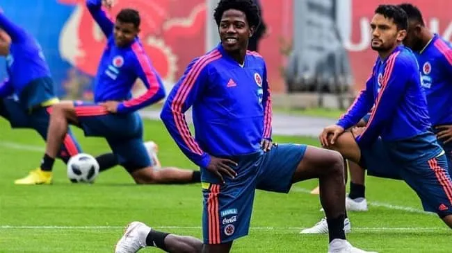 Carlos Sanchez Là Ai? – Sự Nghiệp Của Cầu Thủ Người Colombia