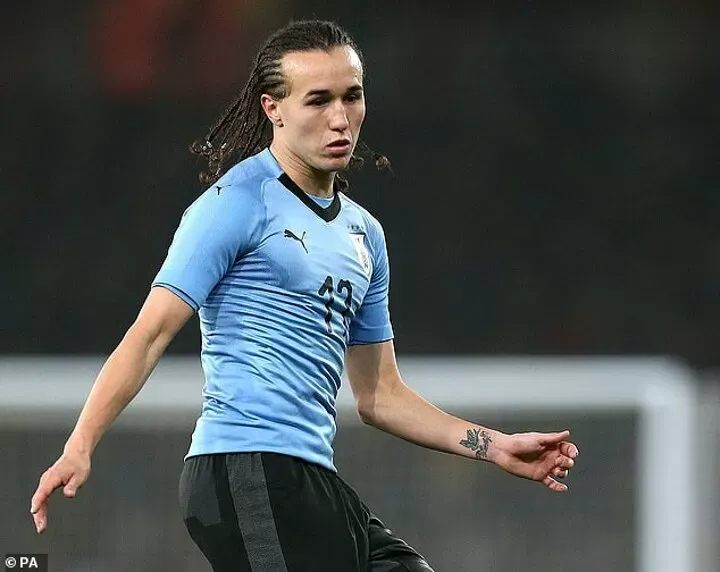 Diego Laxalt Là Ai? – Sự Nghiệp Của Tiền Vệ Người Uruguay