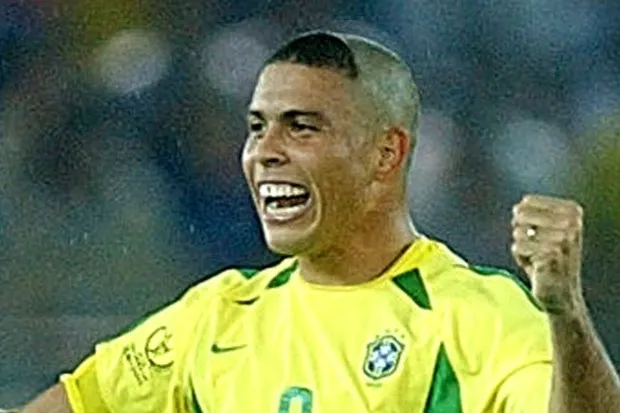 Ronaldo Nazario Là Ai? Huyền Thoại Bóng Đá Người Brazil