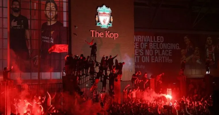 The Kop Là Gì? Ý Nghĩa Của Biệt Danh The Kop Đối Với Liverpool